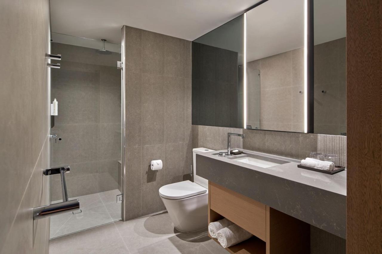 Hotel Courtyard By Marriott Melbourne Flagstaff Gardens Zewnętrze zdjęcie